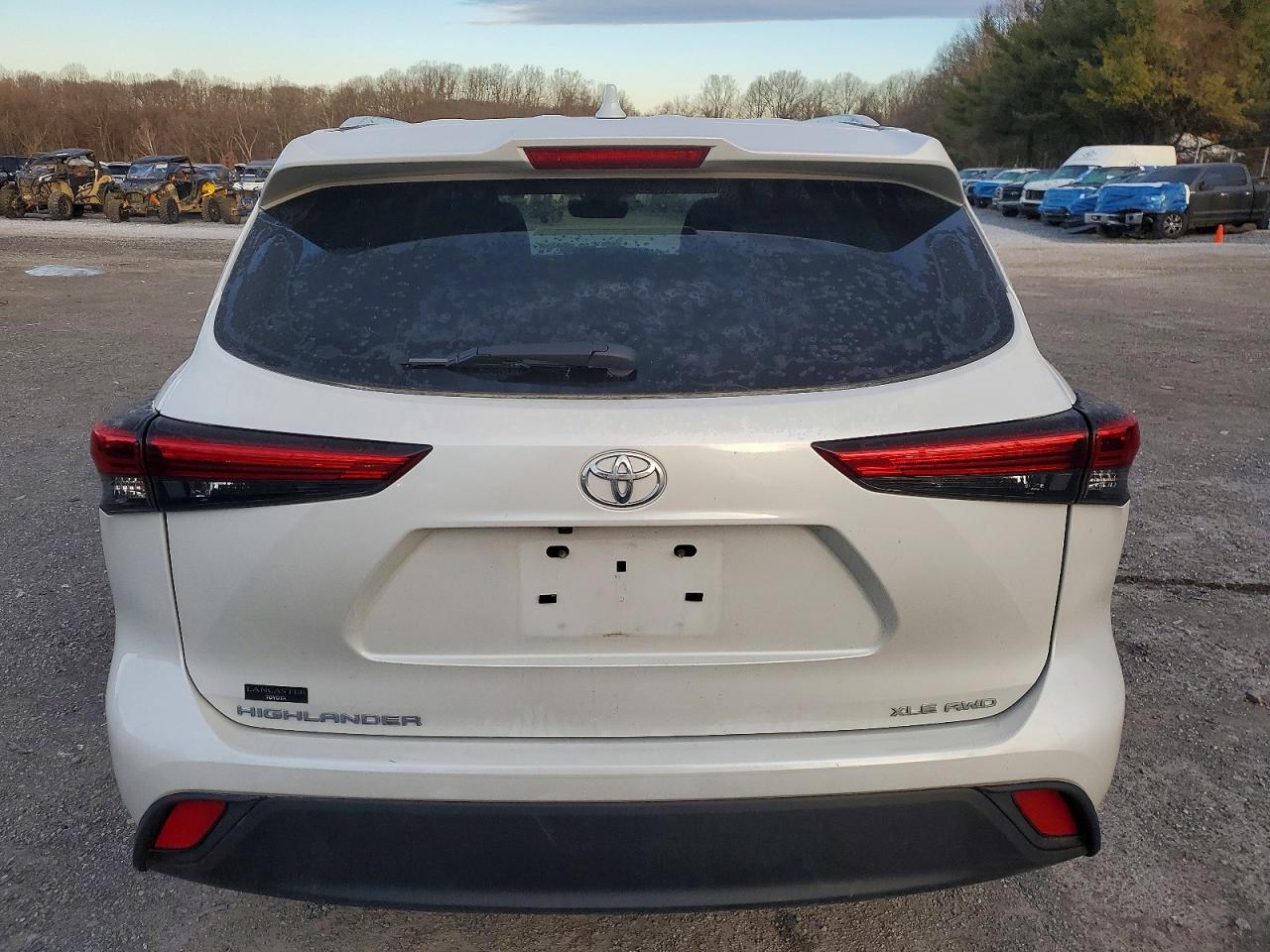 2023 TOYOTA HIGHLANDER L photo 6