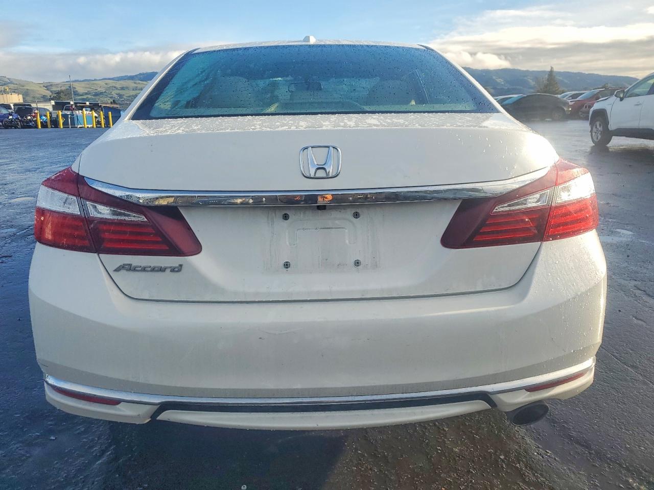 2016 HONDA ACCORD EXL photo 6