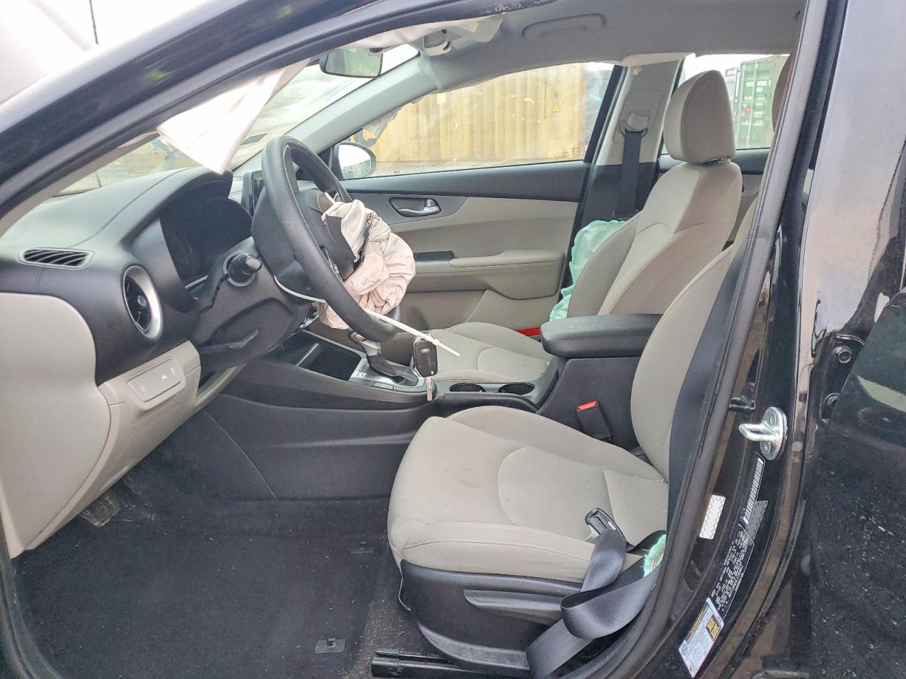 2020 KIA FORTE FE photo 7