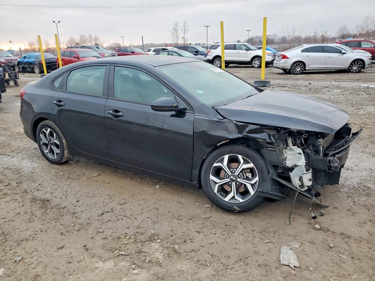 2020 KIA FORTE FE photo 4