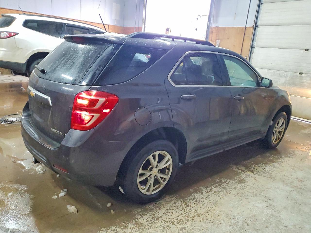2016 CHEVROLET EQUINOX LT photo 3