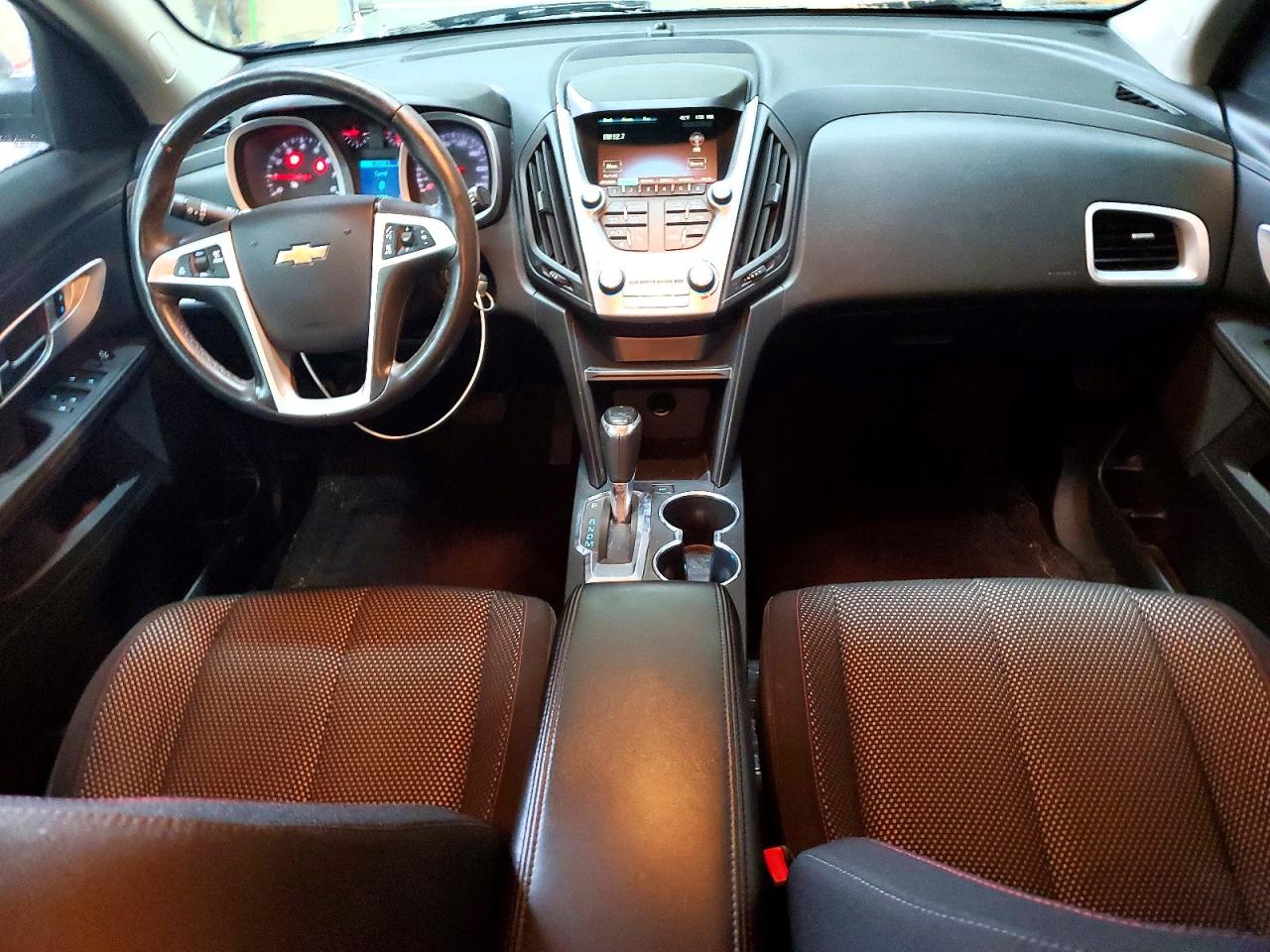 2016 CHEVROLET EQUINOX LT photo 8