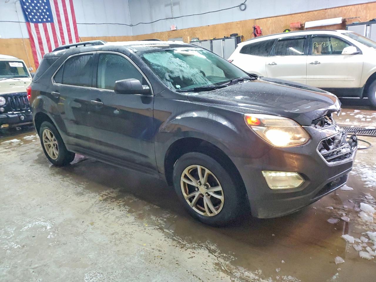 2016 CHEVROLET EQUINOX LT photo 4
