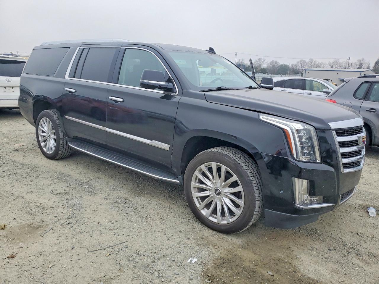 2020 CADILLAC ESCALADE ESV photo 4