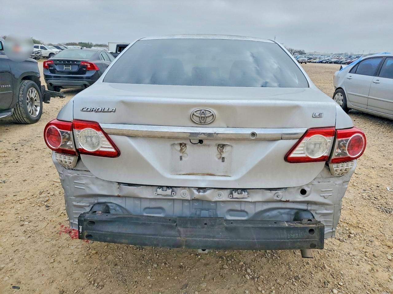 2012 TOYOTA COROLLA BASE photo 6