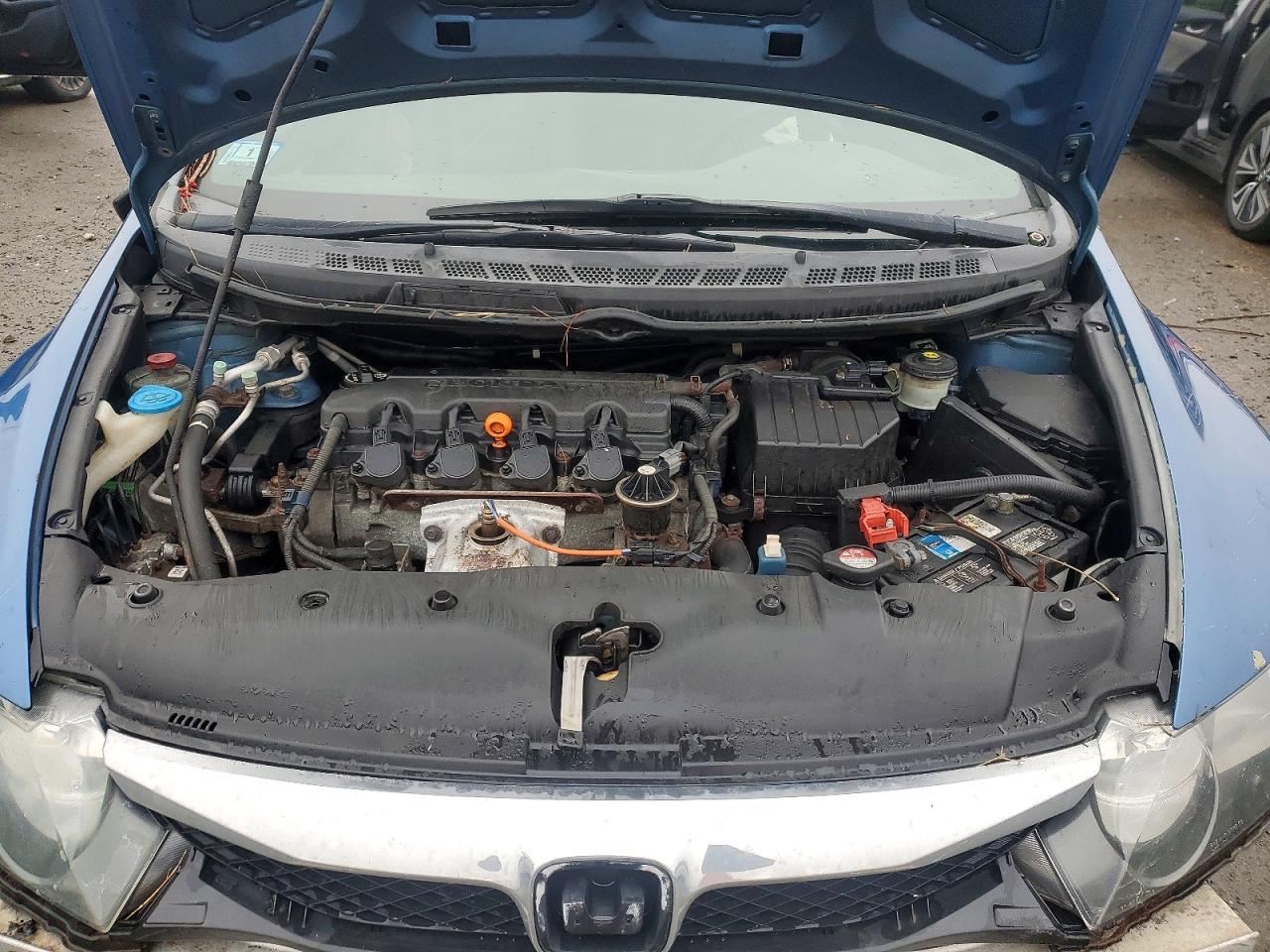 2010 HONDA CIVIC LX photo 11