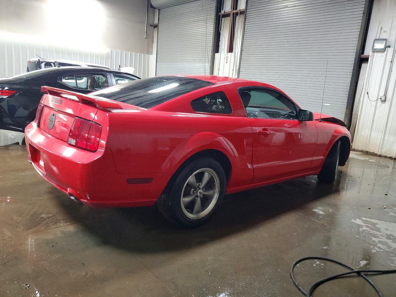 2005 FORD MUSTANG GT photo 3
