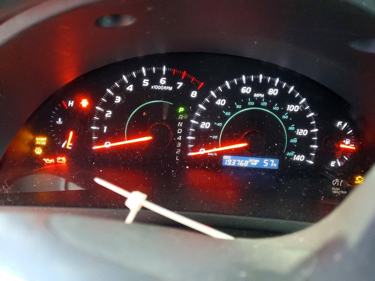 2009 TOYOTA CAMRY BASE photo 9