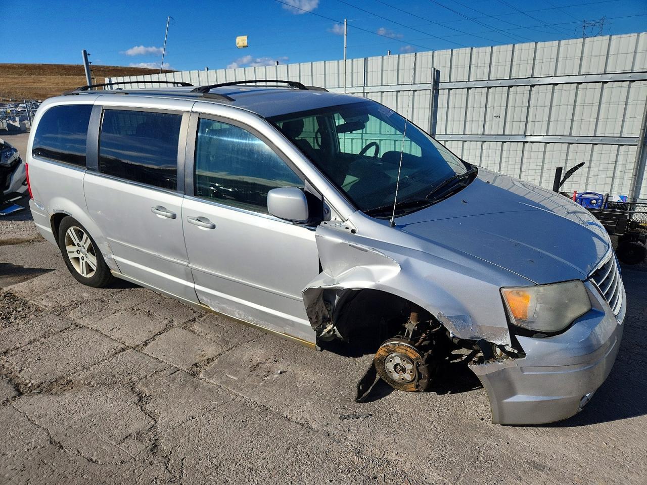 2008 CHRYSLER TOWN & COUNTRY TOURING photo 4