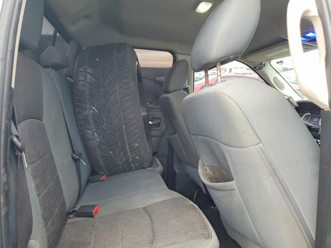 2014 RAM 1500 SLT photo 10