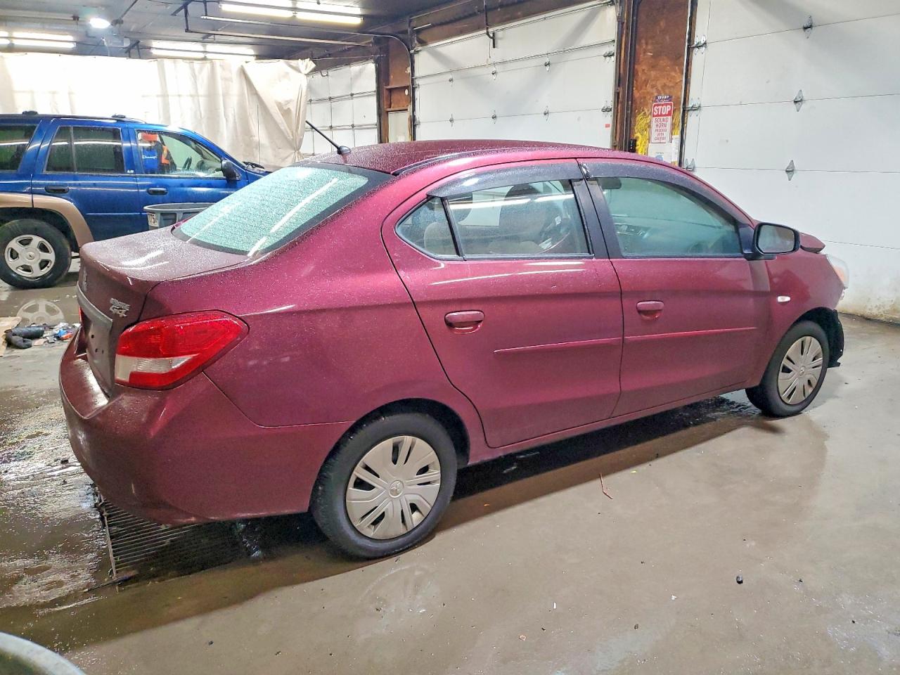 2018 MITSUBISHI MIRAGE G4 ES photo 3