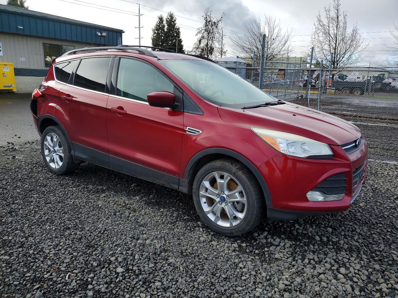2013 FORD ESCAPE SE photo 4