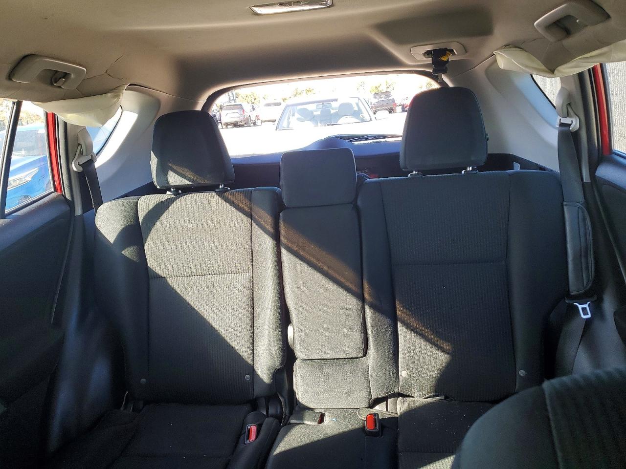 2016 TOYOTA RAV4 LE photo 10