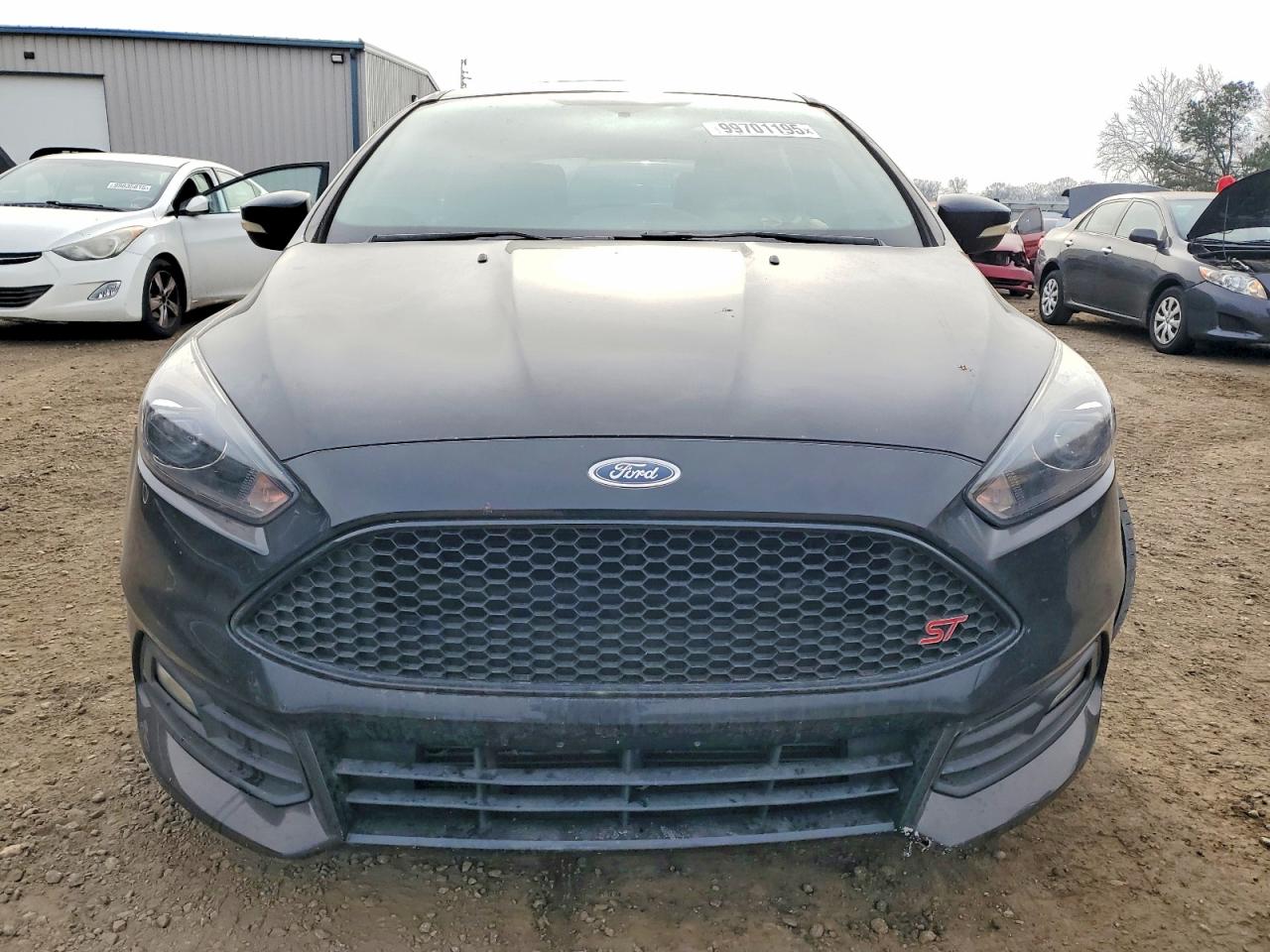2017 FORD FOCUS ST photo 5