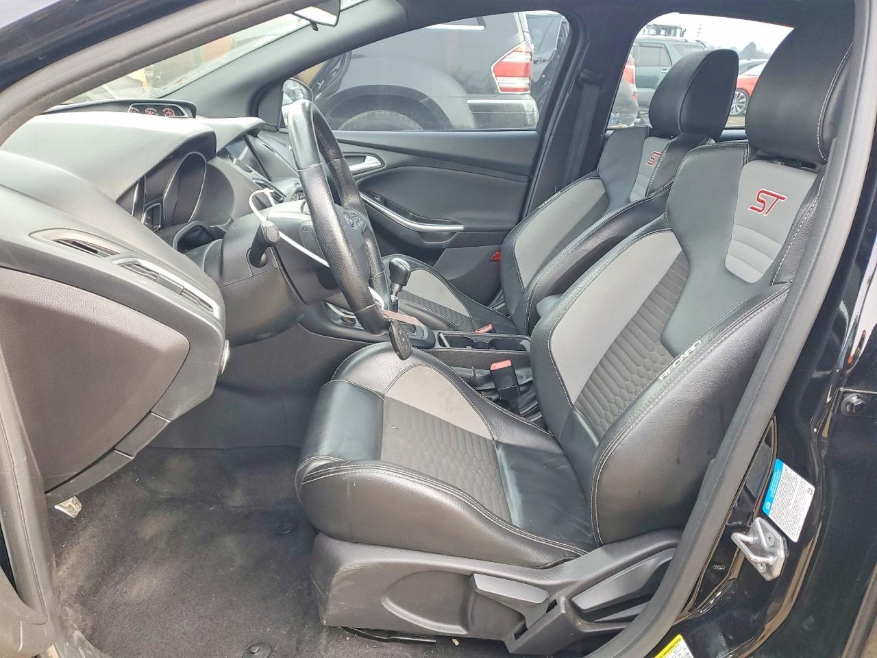 2017 FORD FOCUS ST photo 7