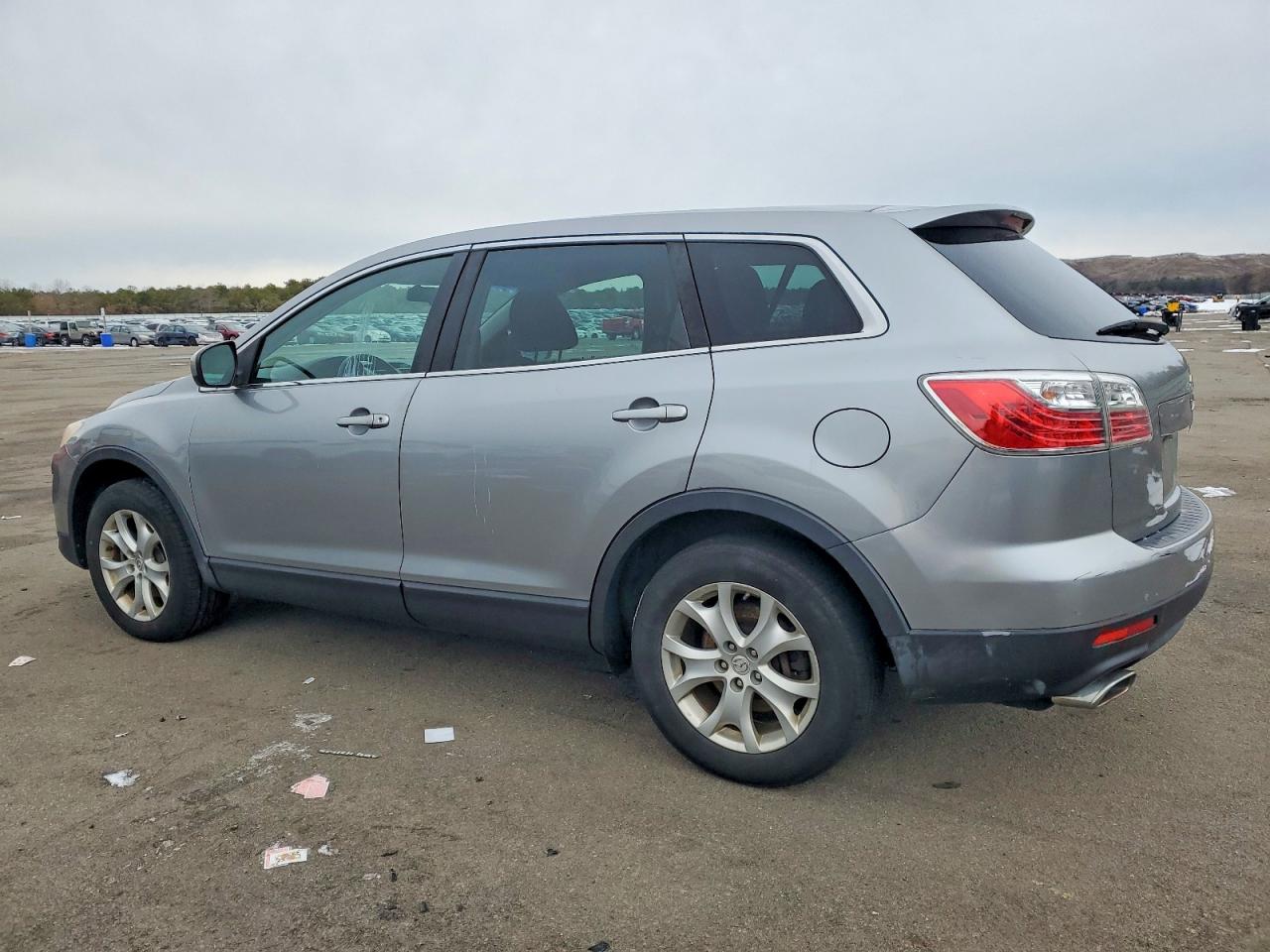 2012 MAZDA CX-9 photo 2