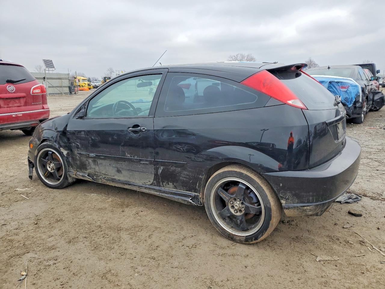 2004 FORD FOCUS ZX3 SVT photo 2