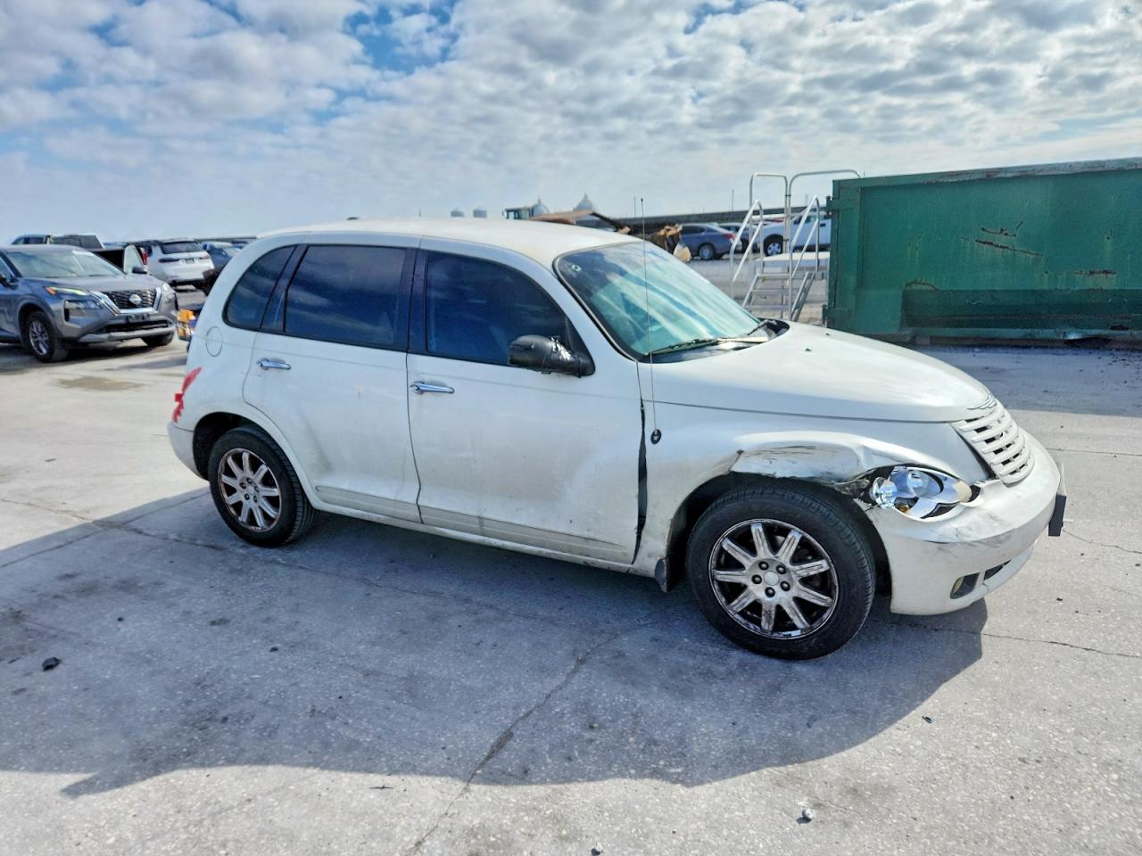 2009 CHRYSLER PT CRUISER TOURING photo 4