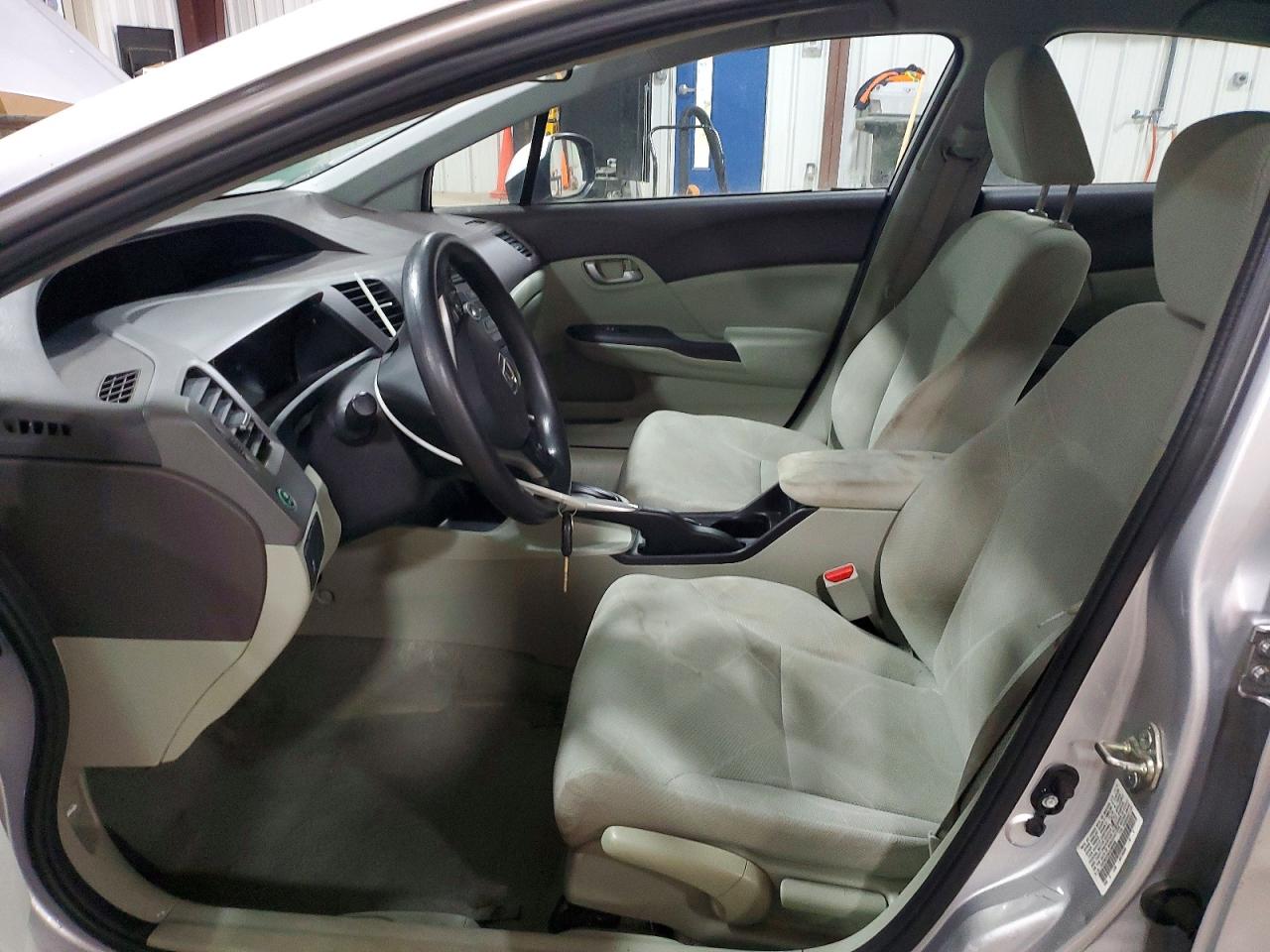 2012 HONDA CIVIC LX photo 7