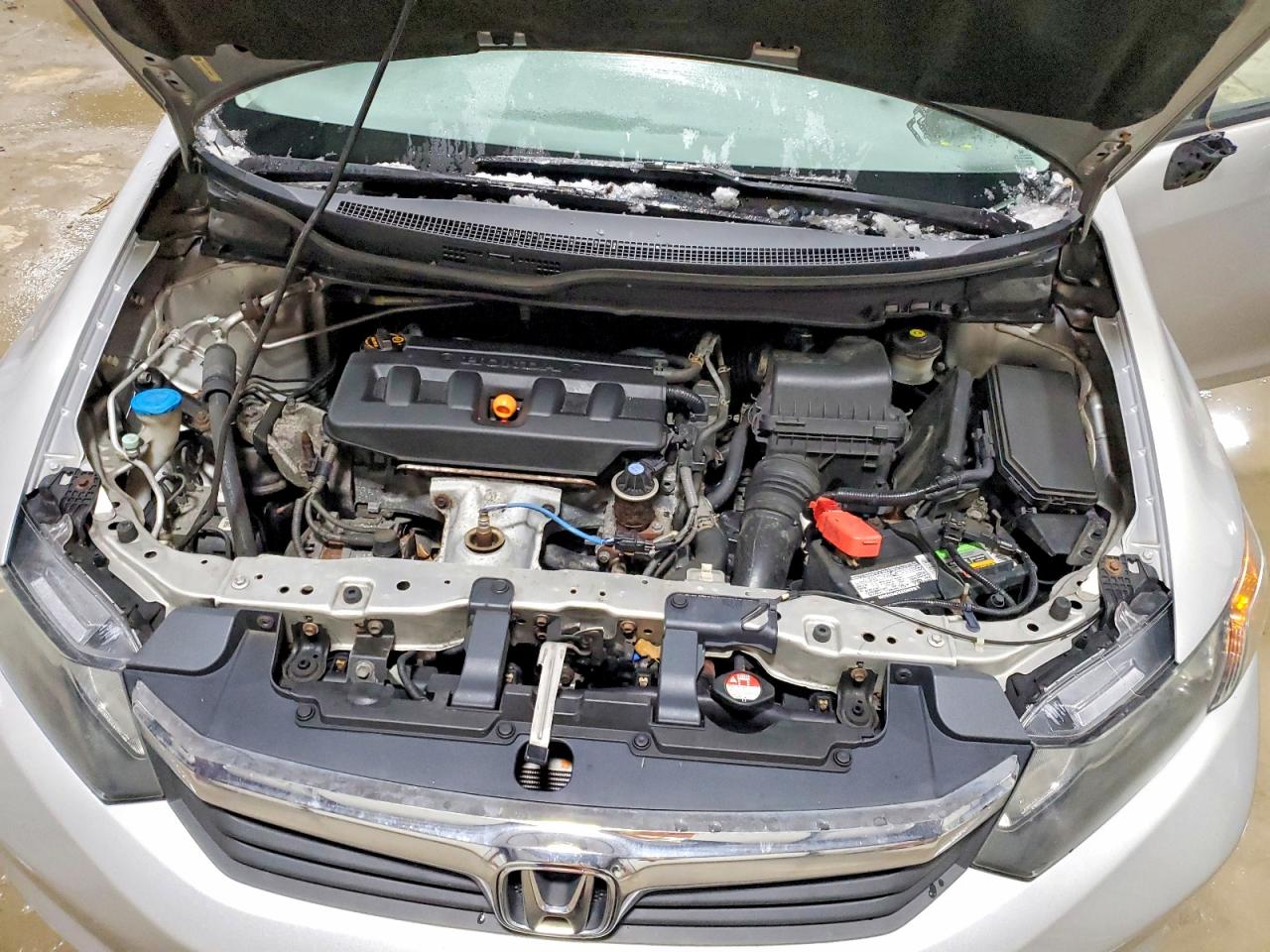 2012 HONDA CIVIC LX photo 11