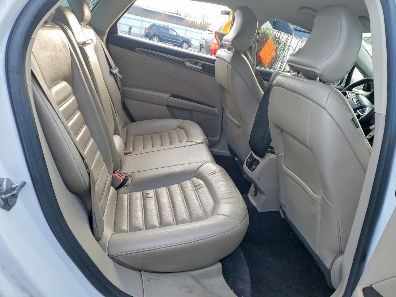 2017 FORD FUSION SE photo 10