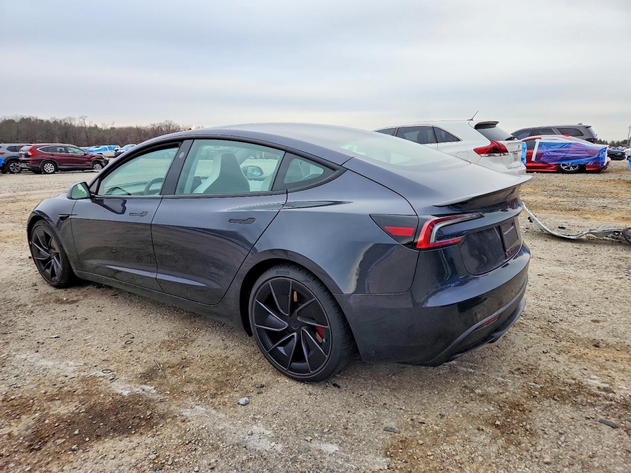 2024 TESLA MODEL 3 photo 2