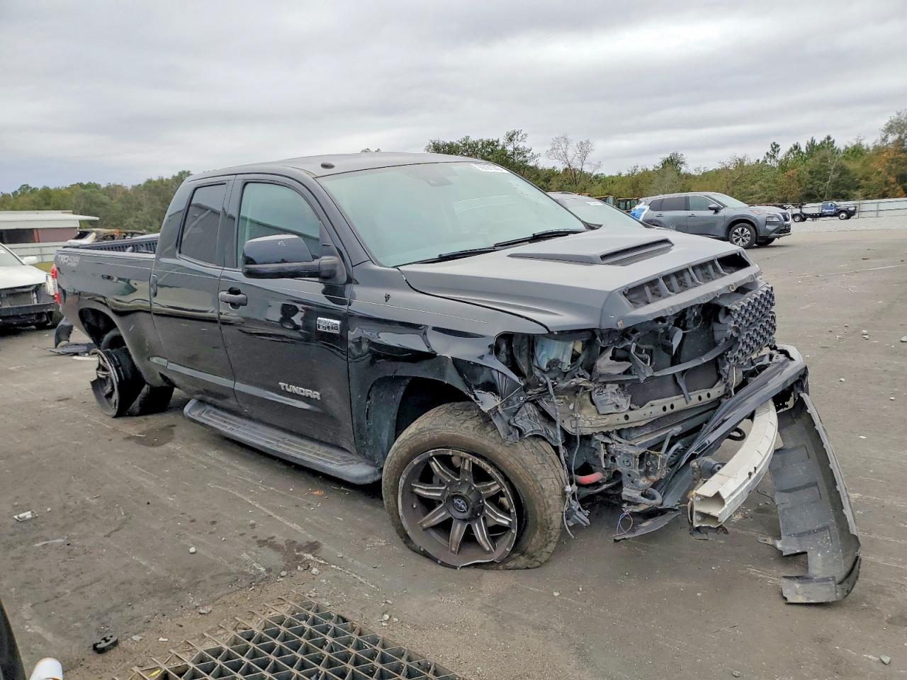 2018 TOYOTA TUNDRA SR5 photo 4
