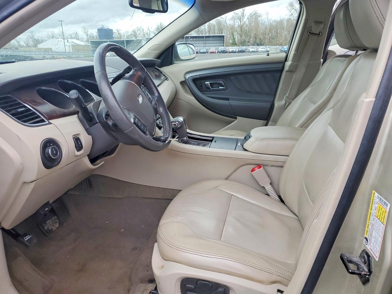 2010 FORD TAURUS SEL photo 7