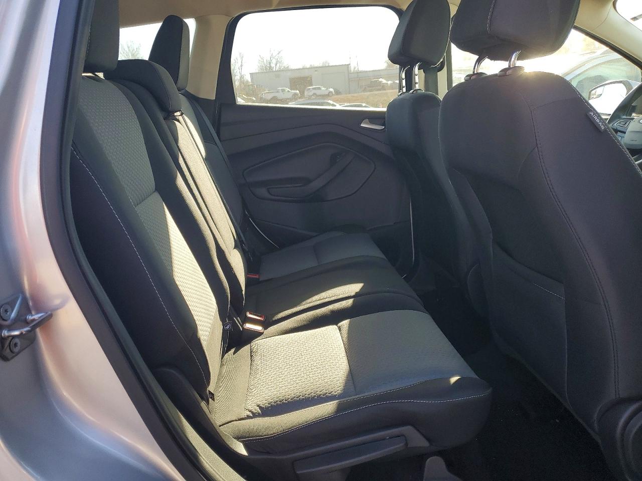 2017 FORD ESCAPE photo 11