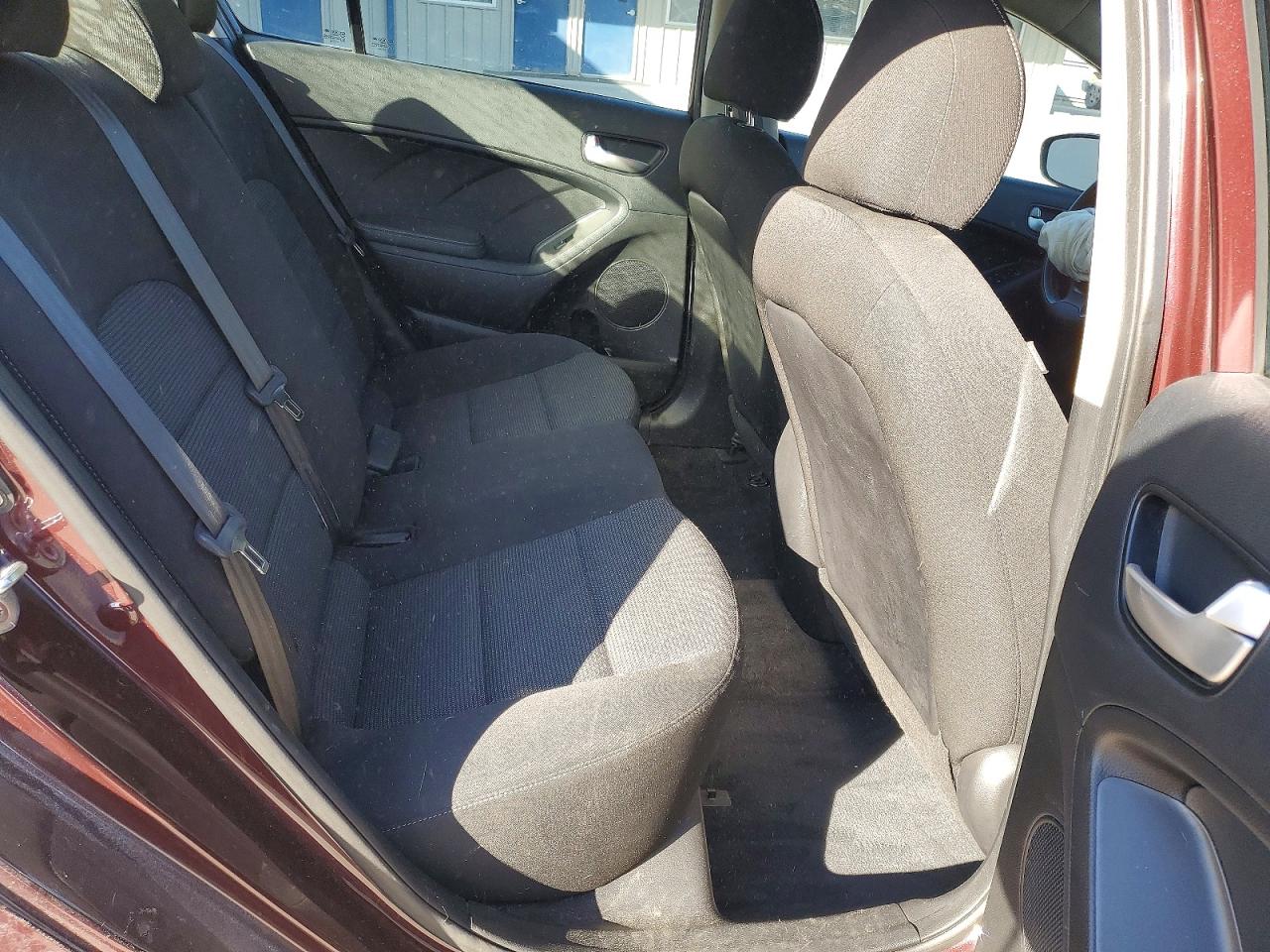 2018 KIA FORTE LX photo 10