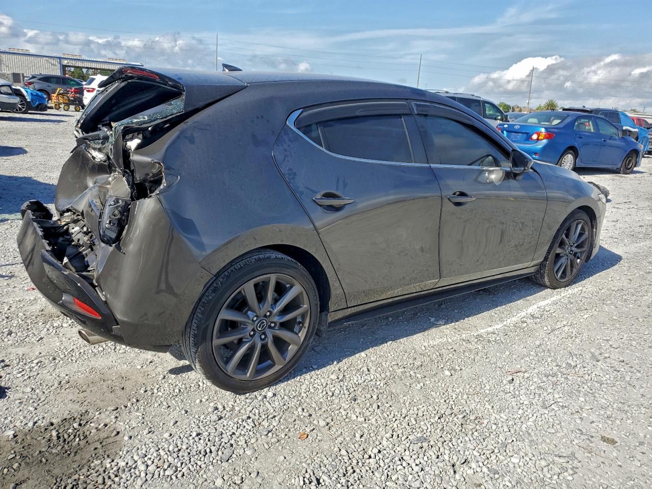 2019 MAZDA 3 PREFERRED photo 5
