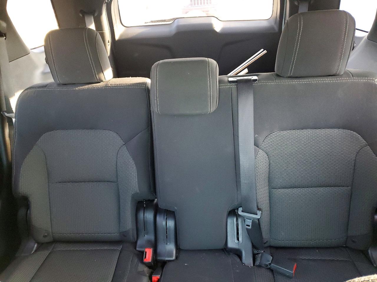 2017 FORD EXPLORER XLT photo 10