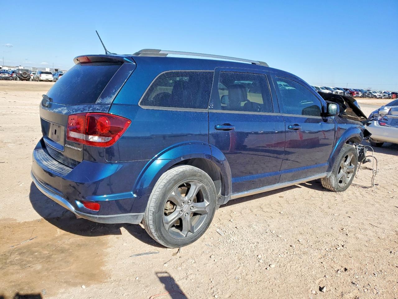 2015 DODGE JOURNEY CROSSROAD photo 3