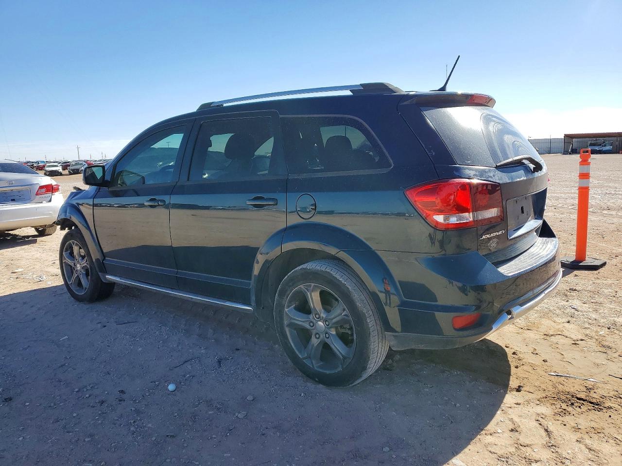2015 DODGE JOURNEY CROSSROAD photo 2
