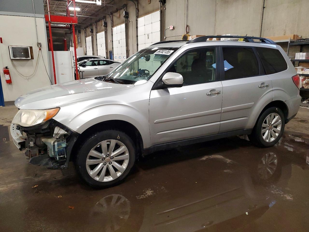 2011 SUBARU FORESTER