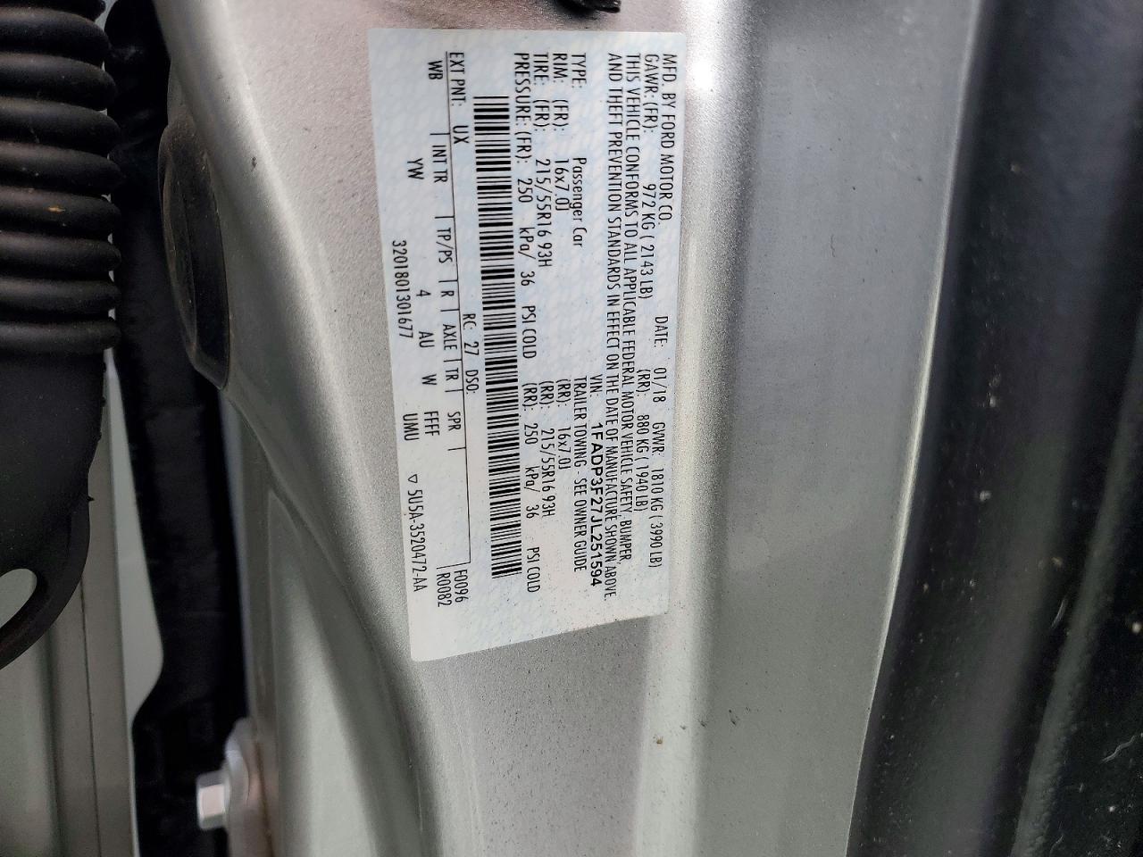 2018 FORD FOCUS SE photo 12