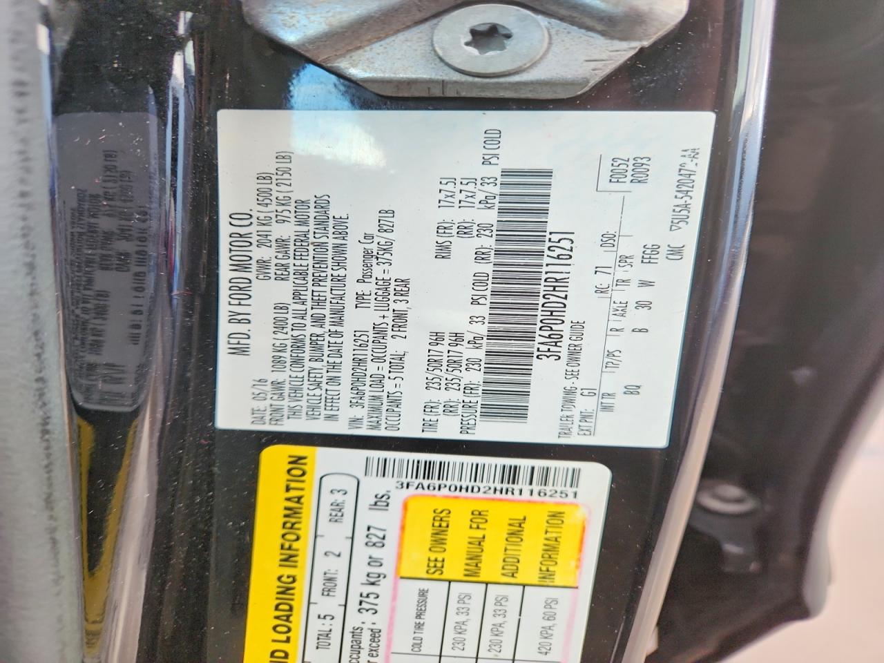 2017 FORD FUSION SE photo 12