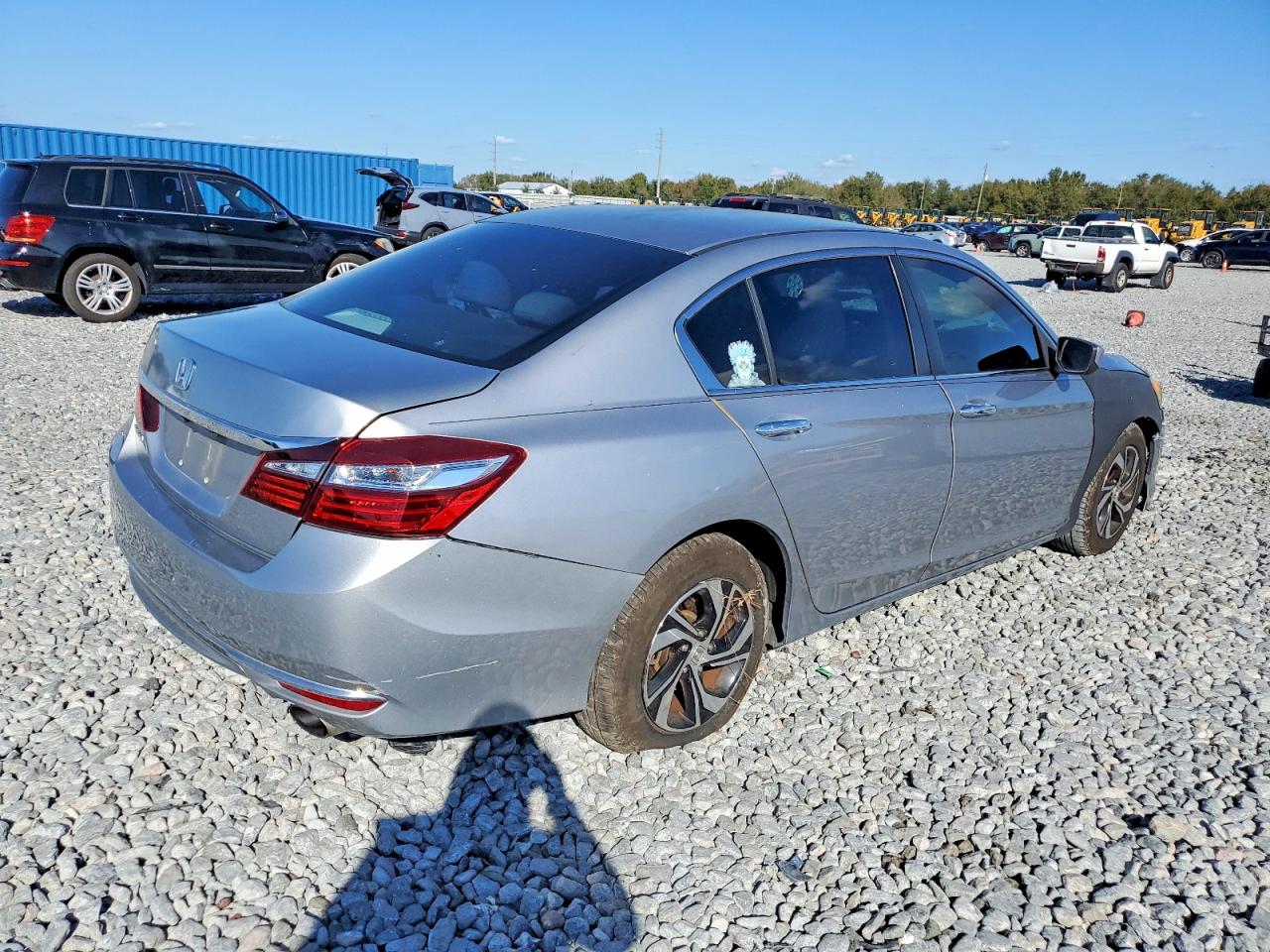 2016 HONDA ACCORD LX photo 3