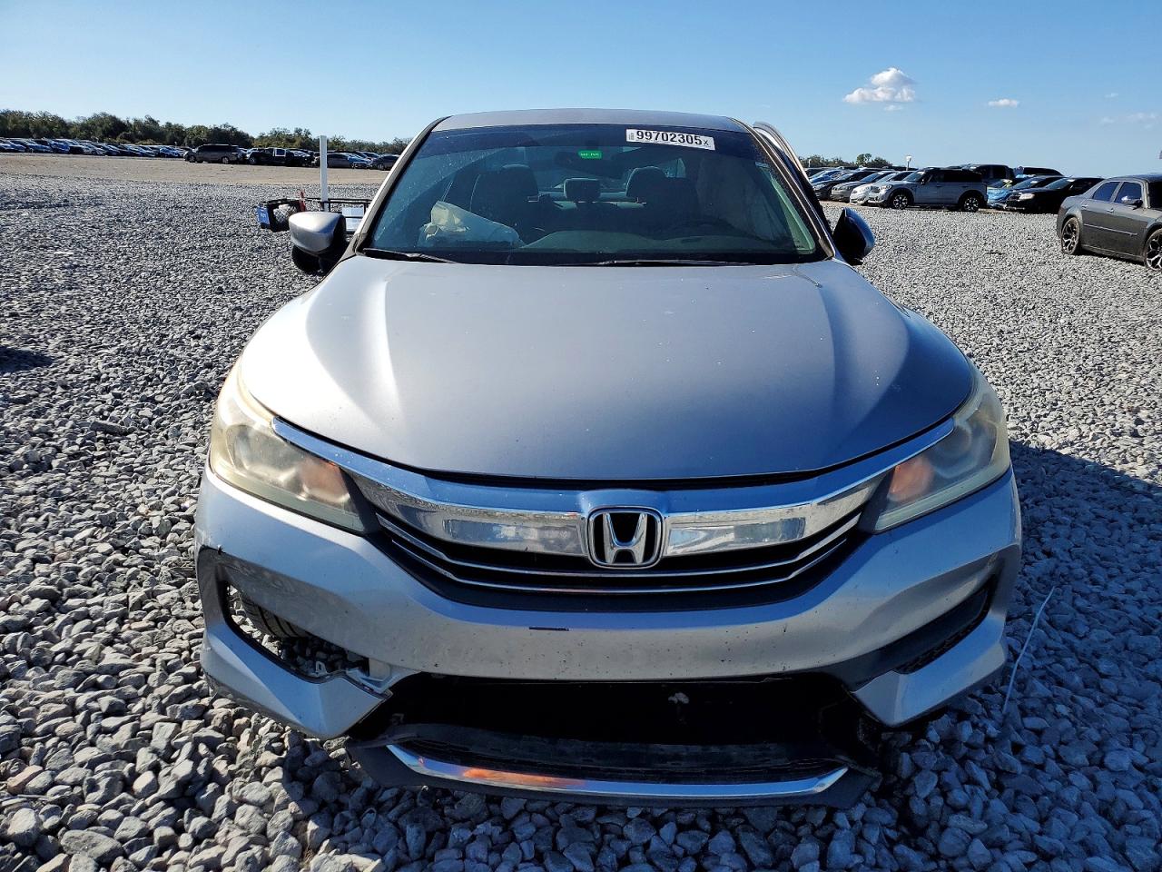 2016 HONDA ACCORD LX photo 5