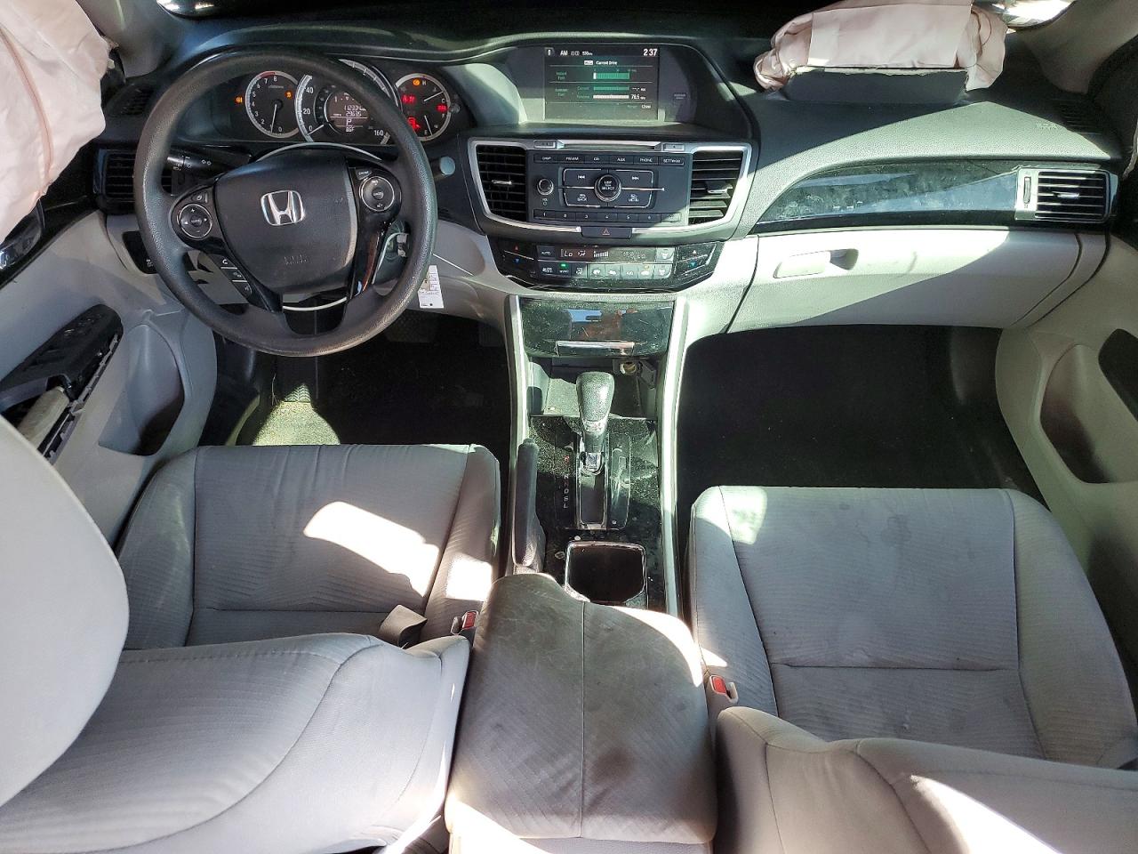 2016 HONDA ACCORD LX photo 8