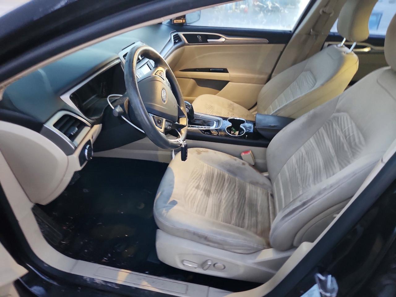 2016 FORD FUSION SE photo 7