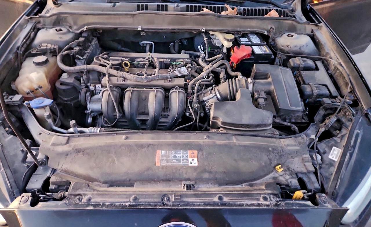 2016 FORD FUSION SE photo 11