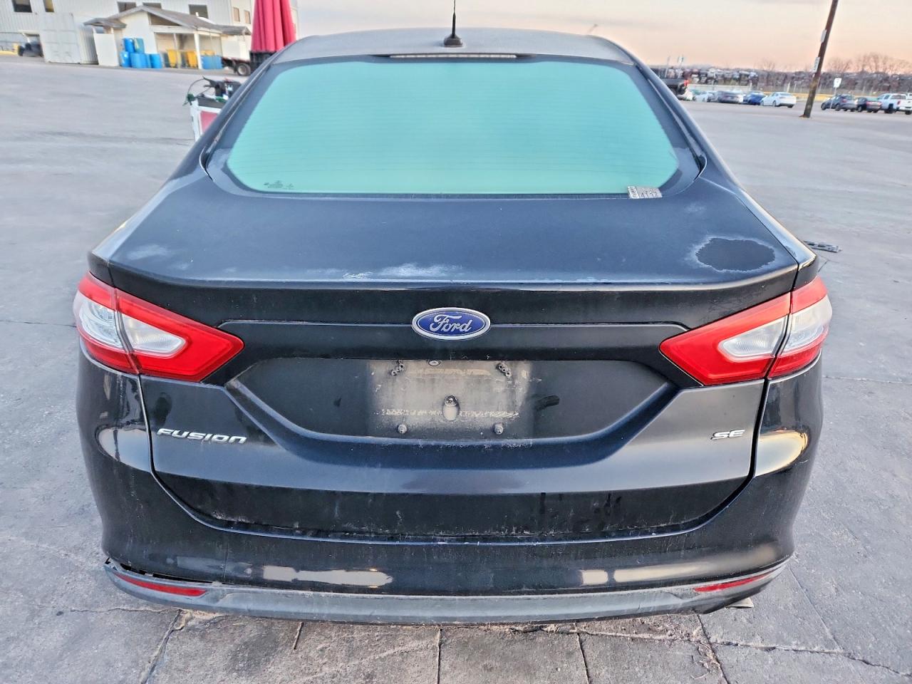 2016 FORD FUSION SE photo 6