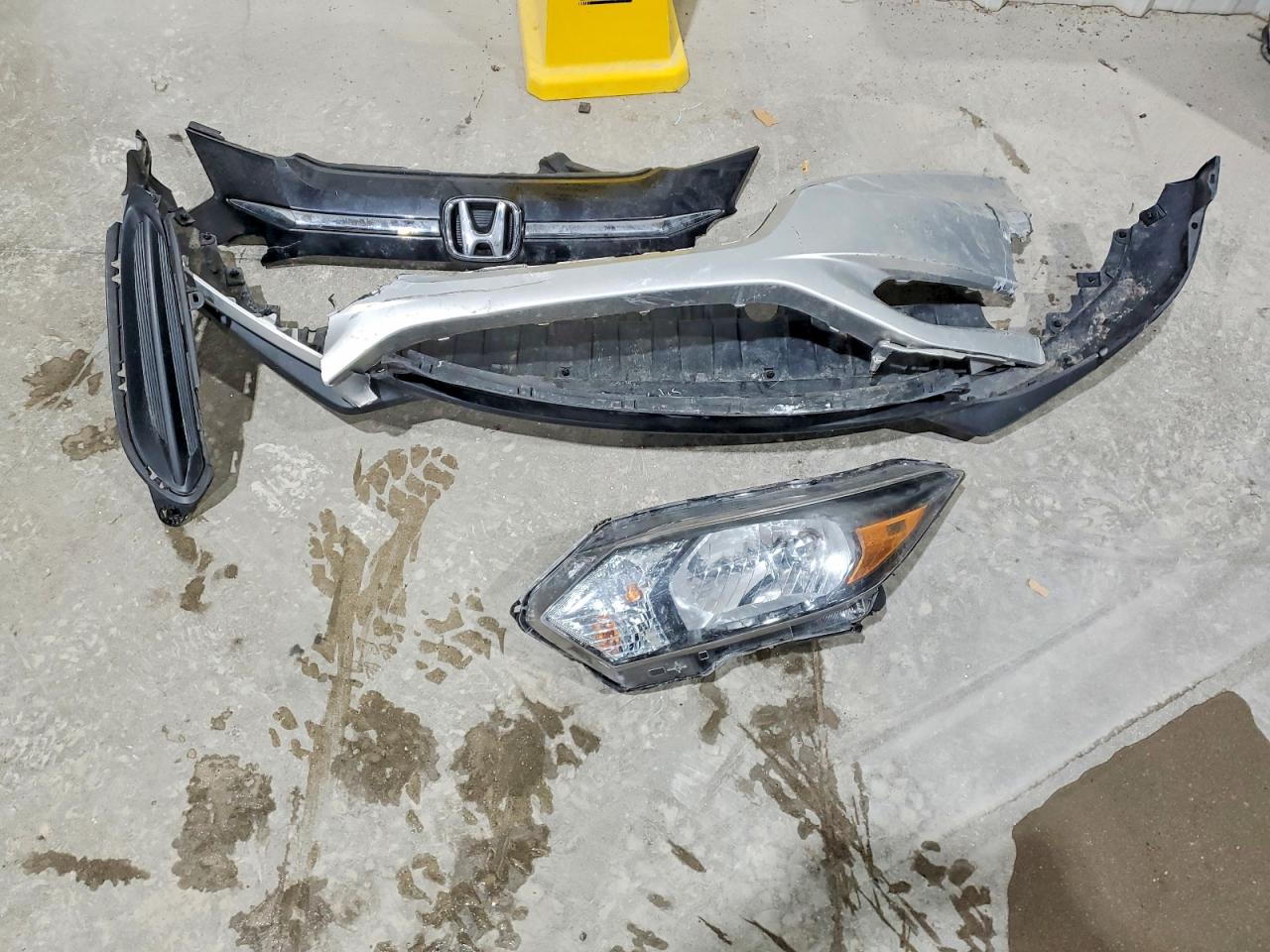 2016 HONDA HR-V LX photo 12