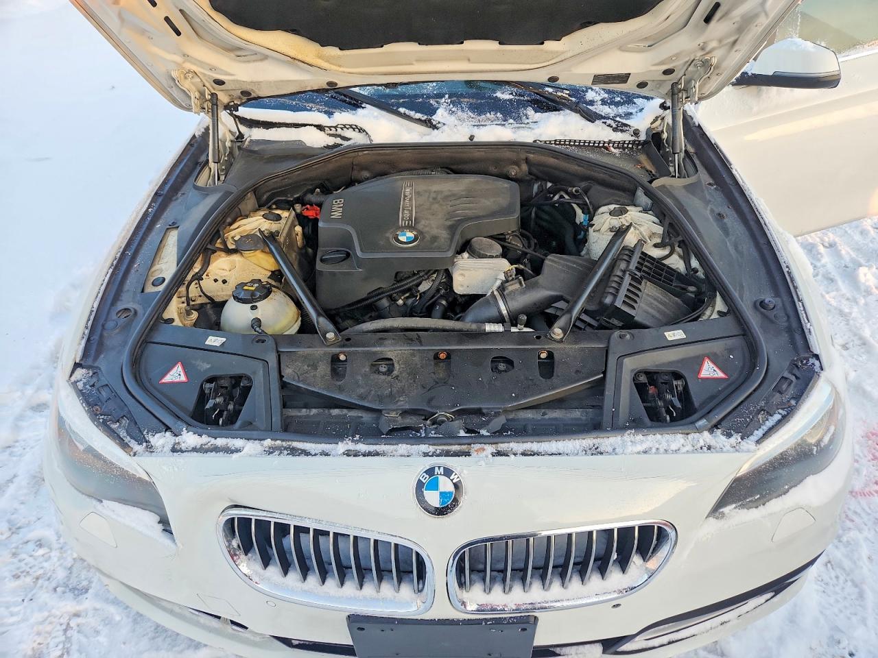 2015 BMW 528 XI photo 21