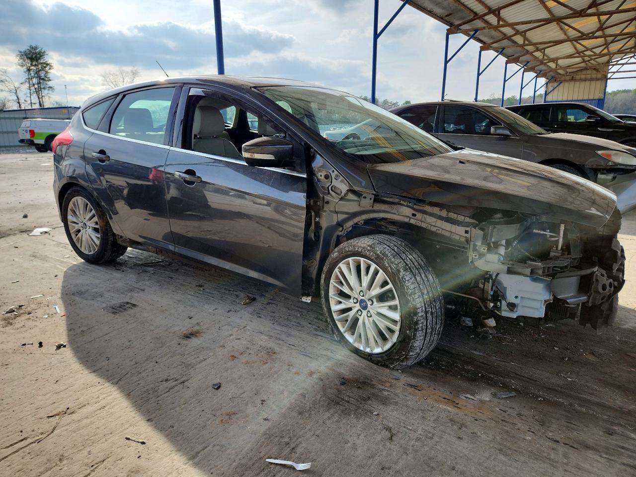 2018 FORD FOCUS TITANIUM photo 4