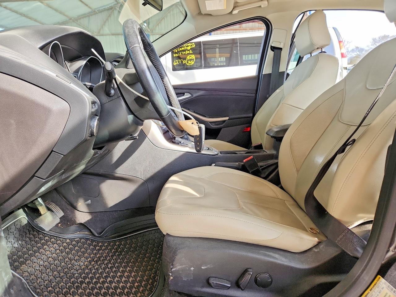 2018 FORD FOCUS TITANIUM photo 7