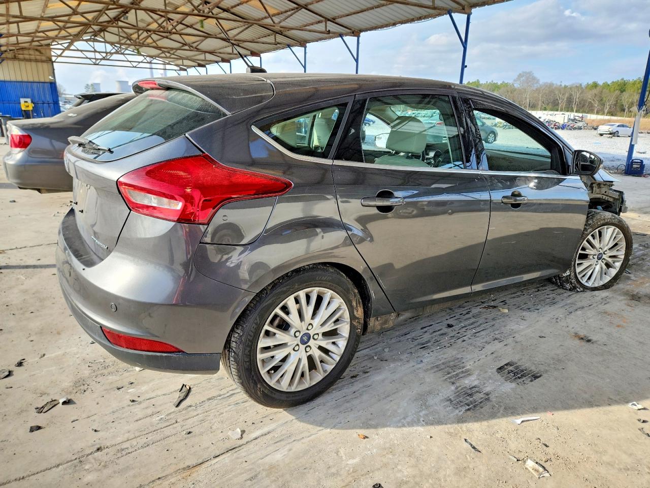 2018 FORD FOCUS TITANIUM photo 3