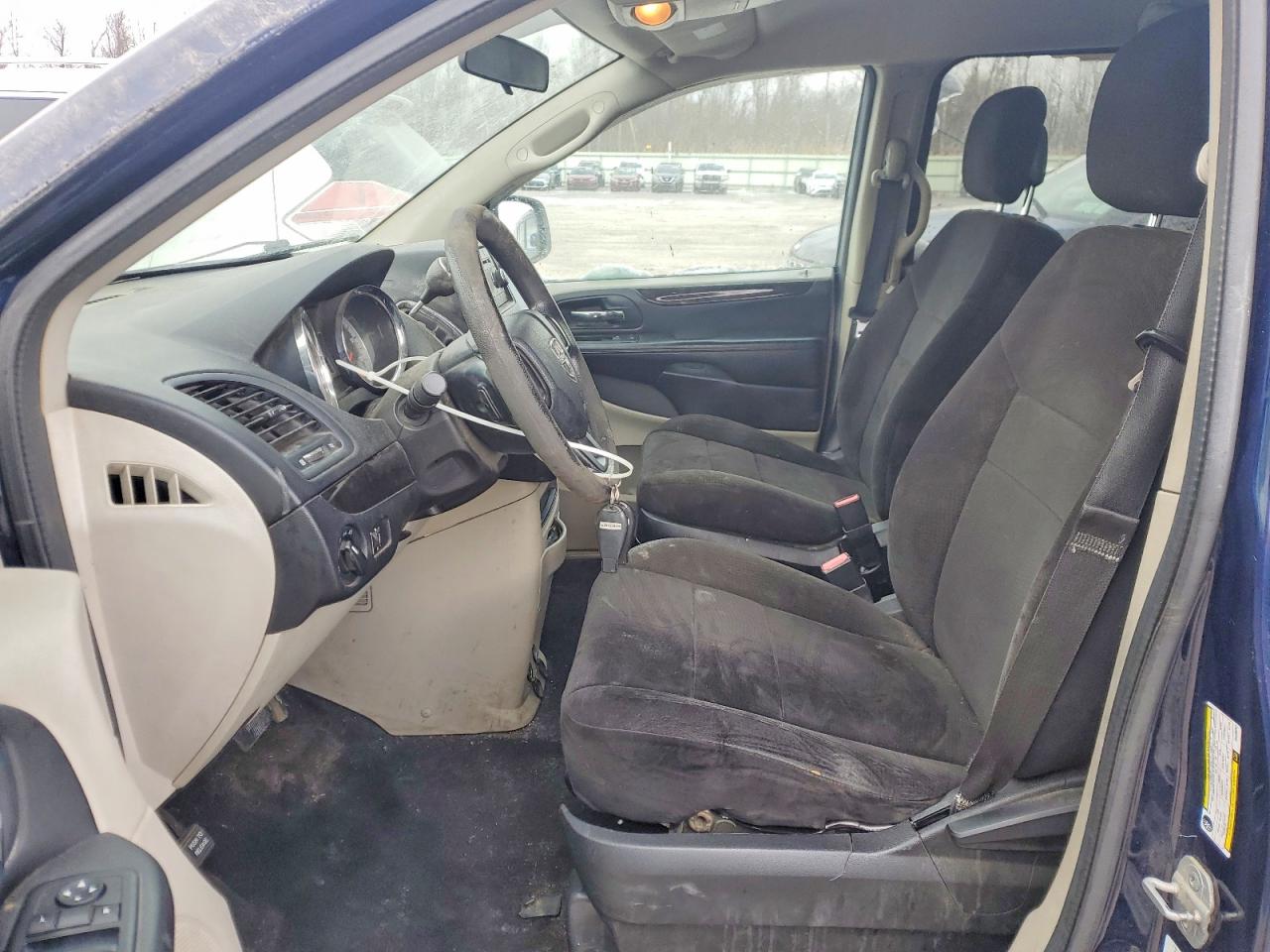 2013 DODGE GRAND CARAVAN SE photo 7