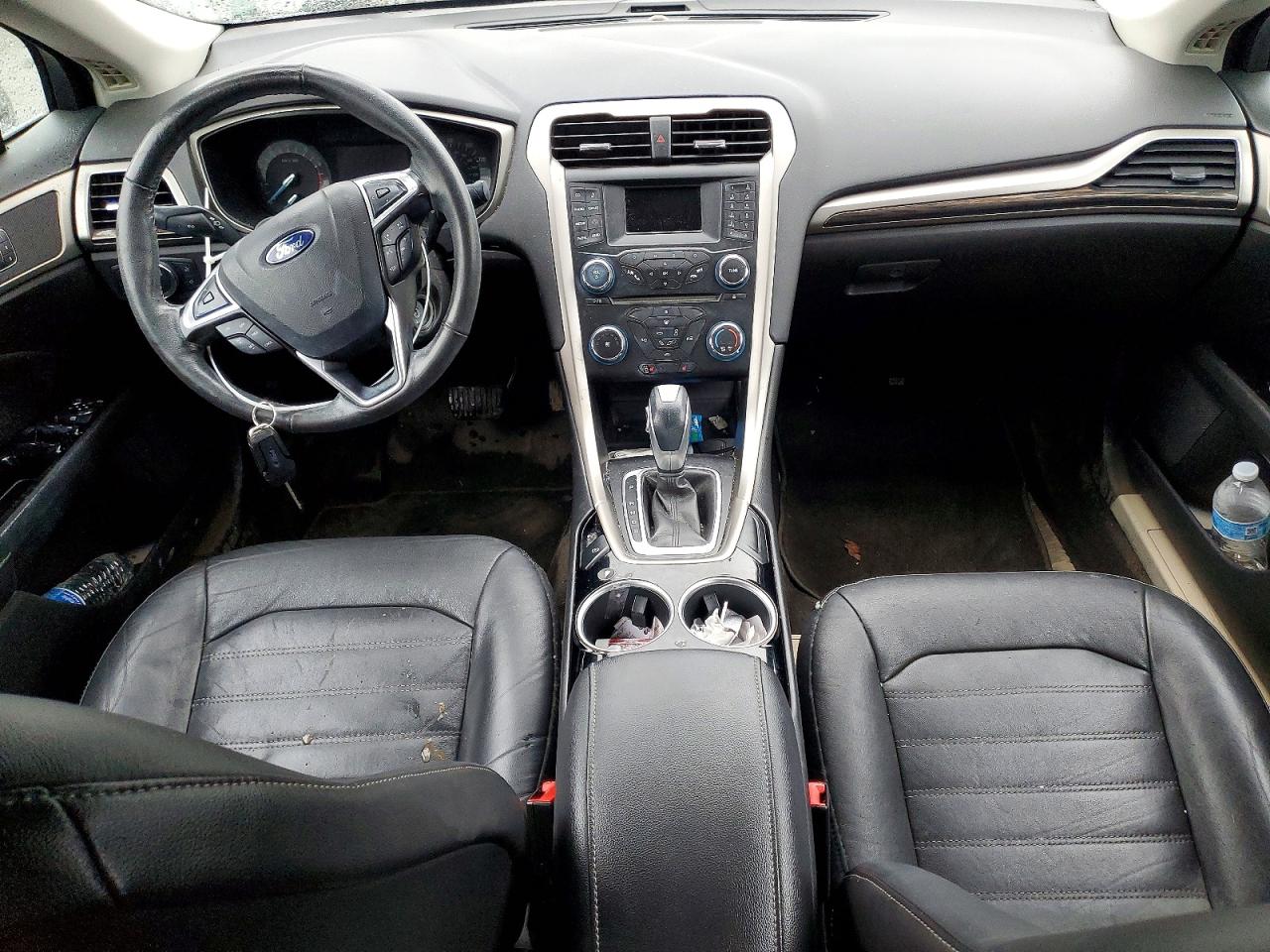 2013 FORD FUSION SE photo 8